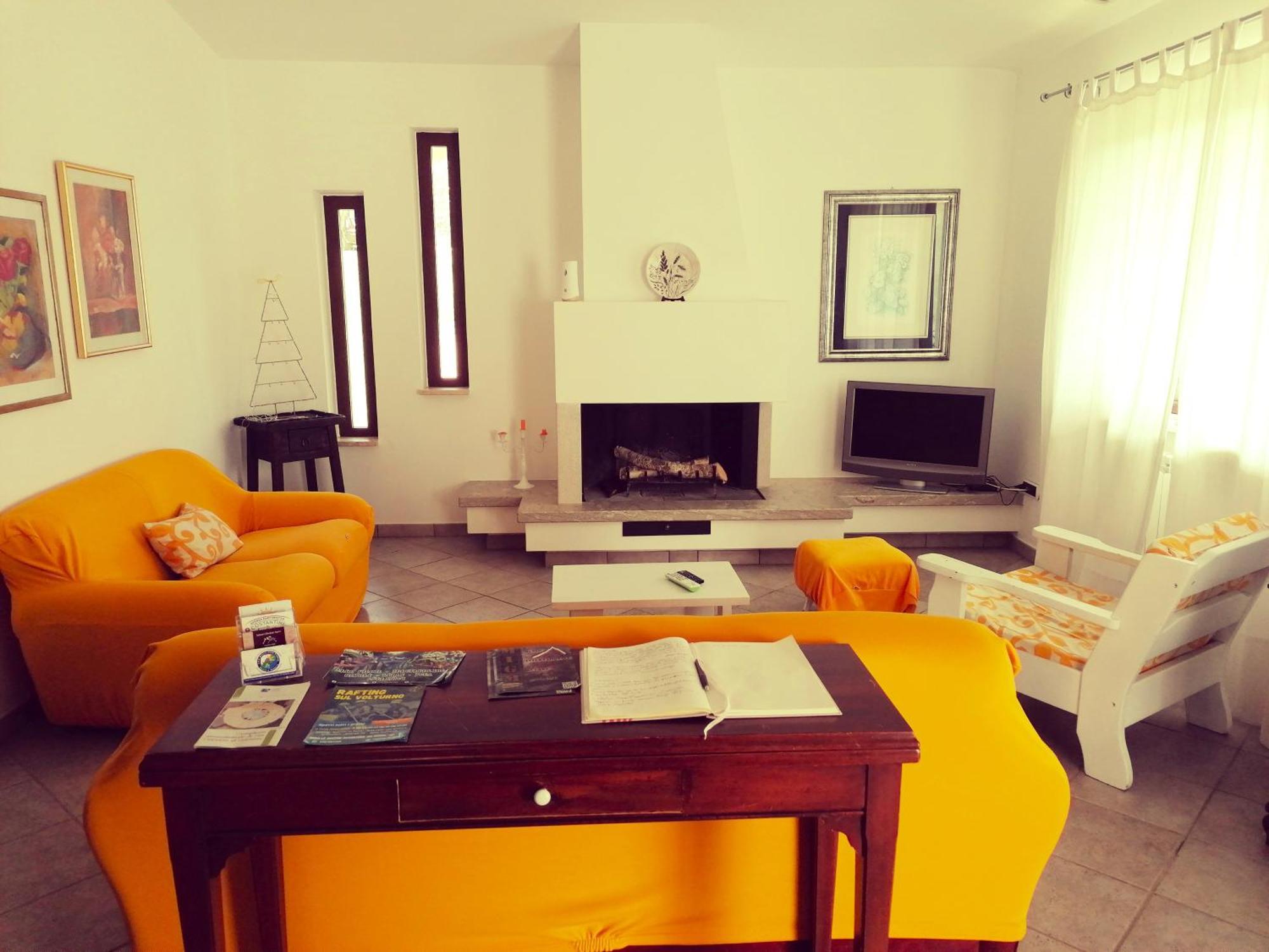 B&B La Montagna Rosa Castelnuovo  Eksteriør bilde